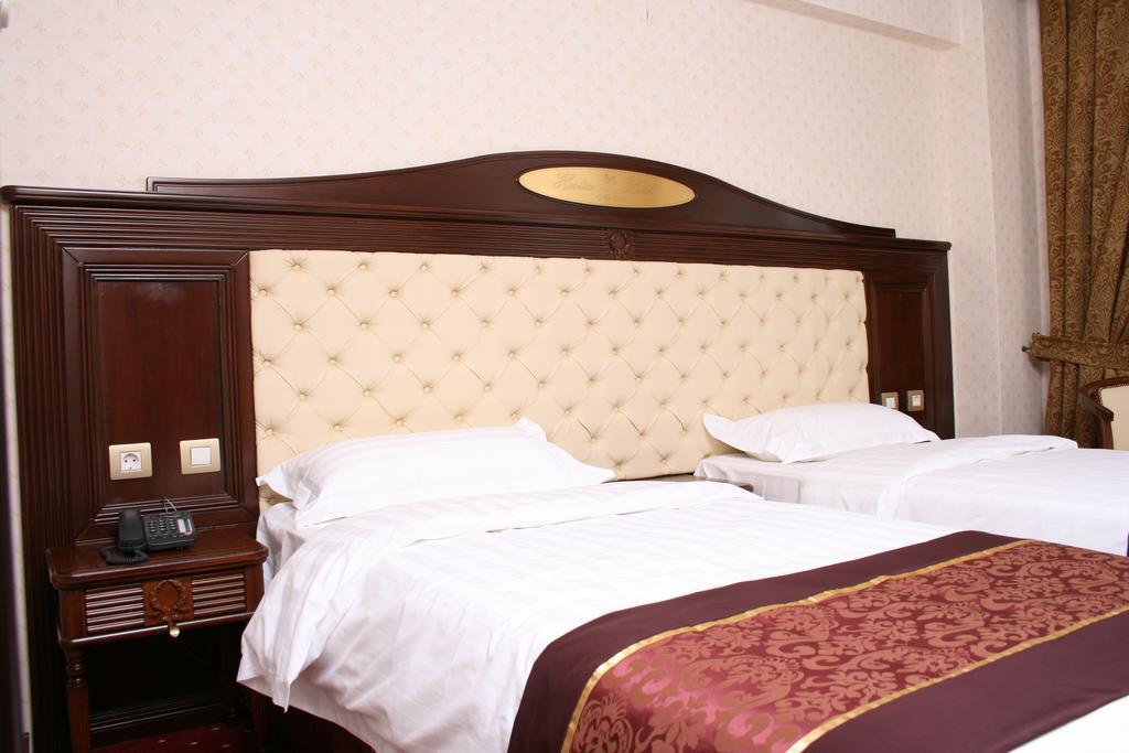 Hestia Hotel Calarasi  Room photo