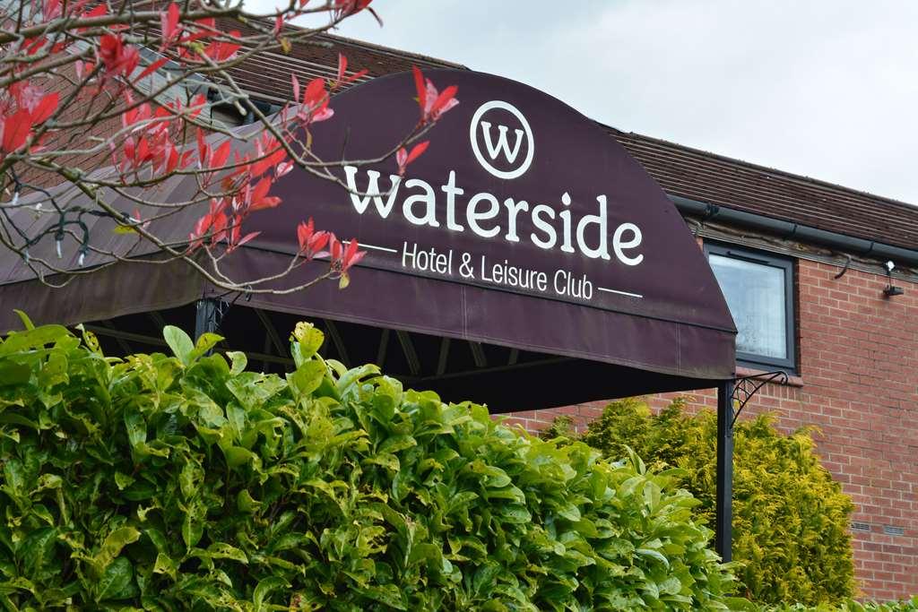 The Waterside Hotel And Leisure Club Manchester Exterior photo