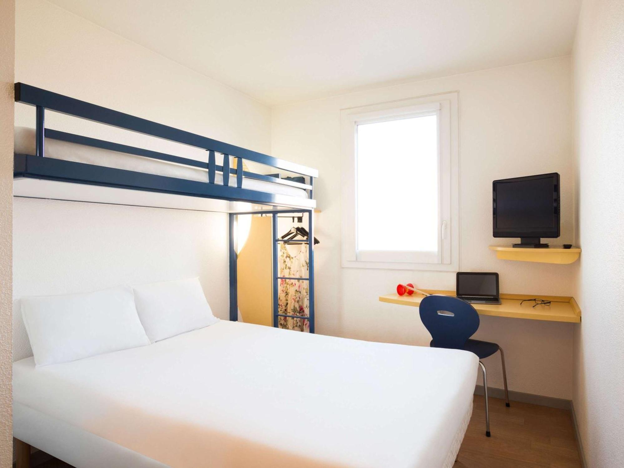 Ibis Budget Orly Chevilly Tram 7 Vitry-sur-Seine Exterior photo