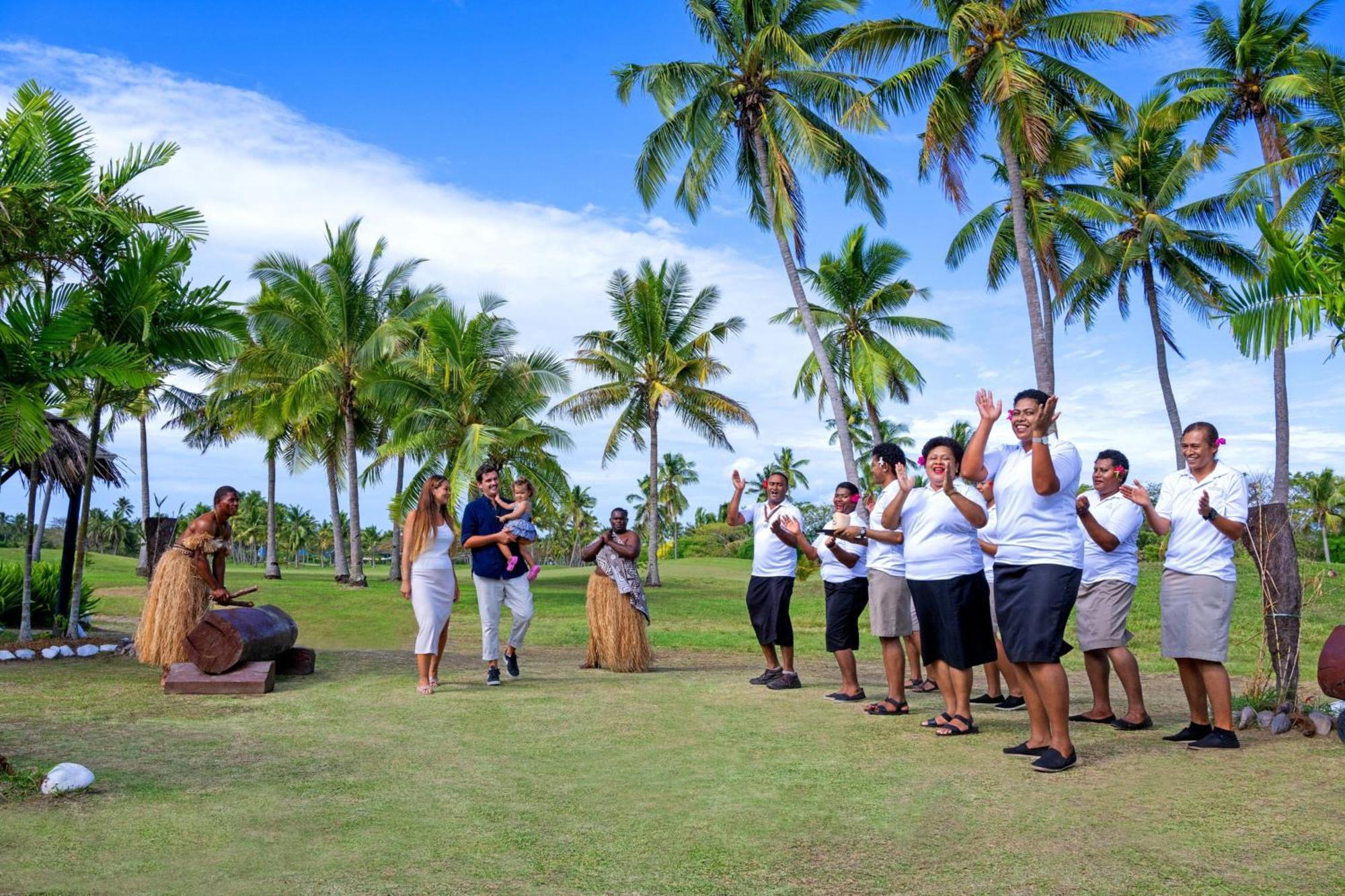 Sheraton Fiji Golf & Beach Resort Denarau Island Exterior photo