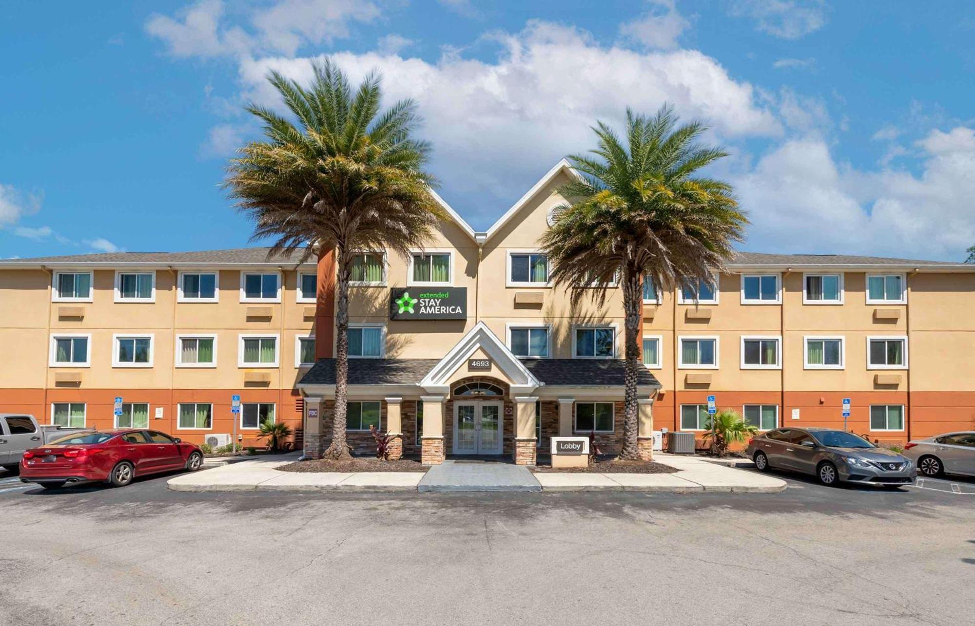 Extended Stay America Select Suites - Jacksonville Salisbury Rd Southpoint Exterior photo