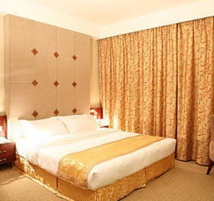River-Sky Hotel Jiamusi Room photo