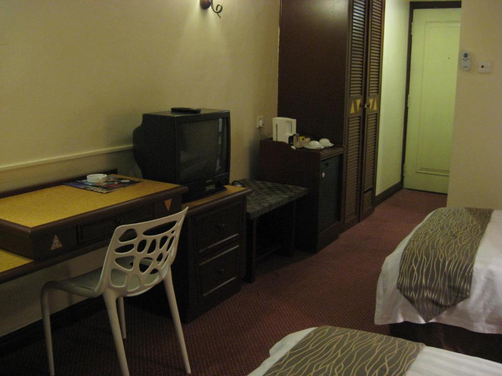 Casuarina Hotel Kota Kinabalu Room photo