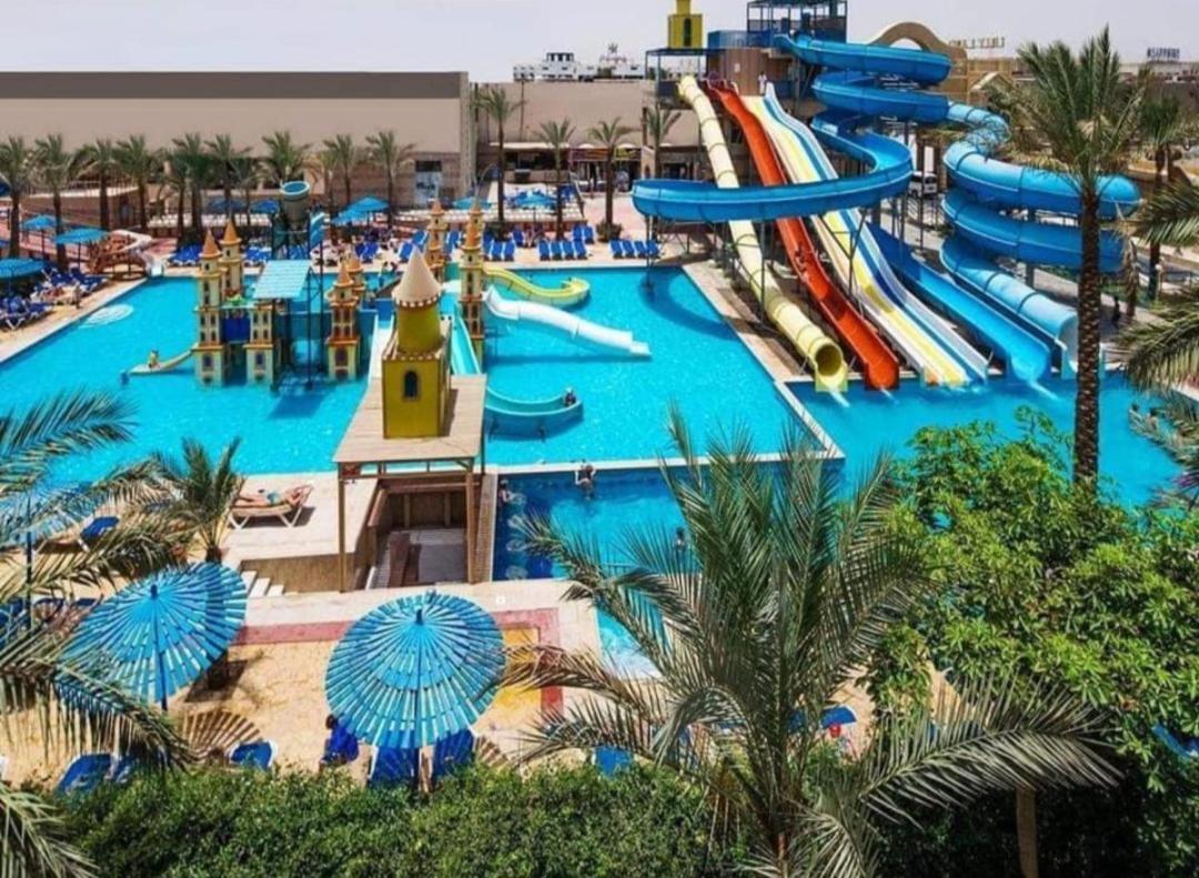 Mirage Bay Hotel & Aqua Park , Suites , Flates Hurghada Exterior photo