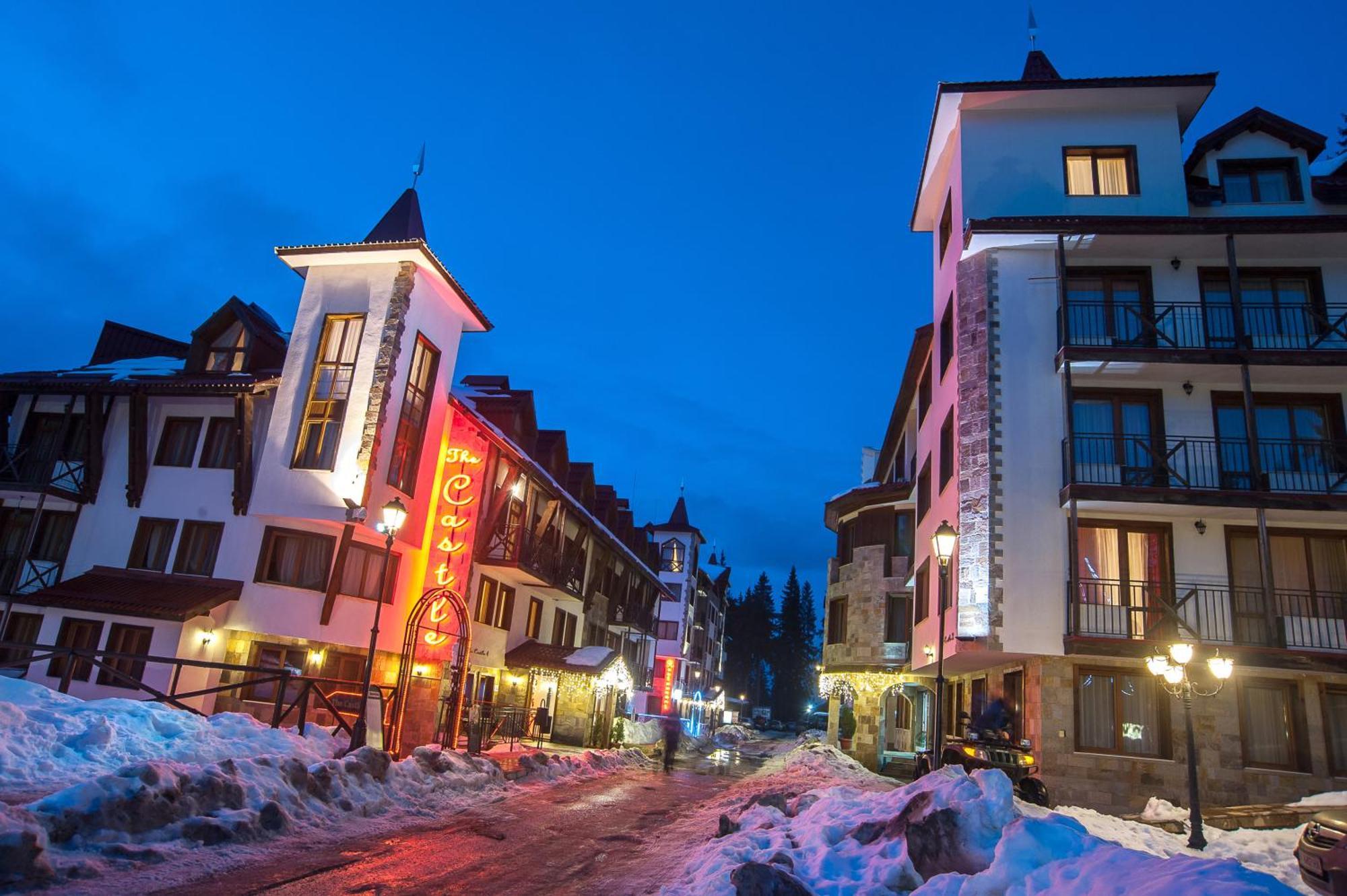 The Castle Complex Aparthotel Pamporovo Exterior photo