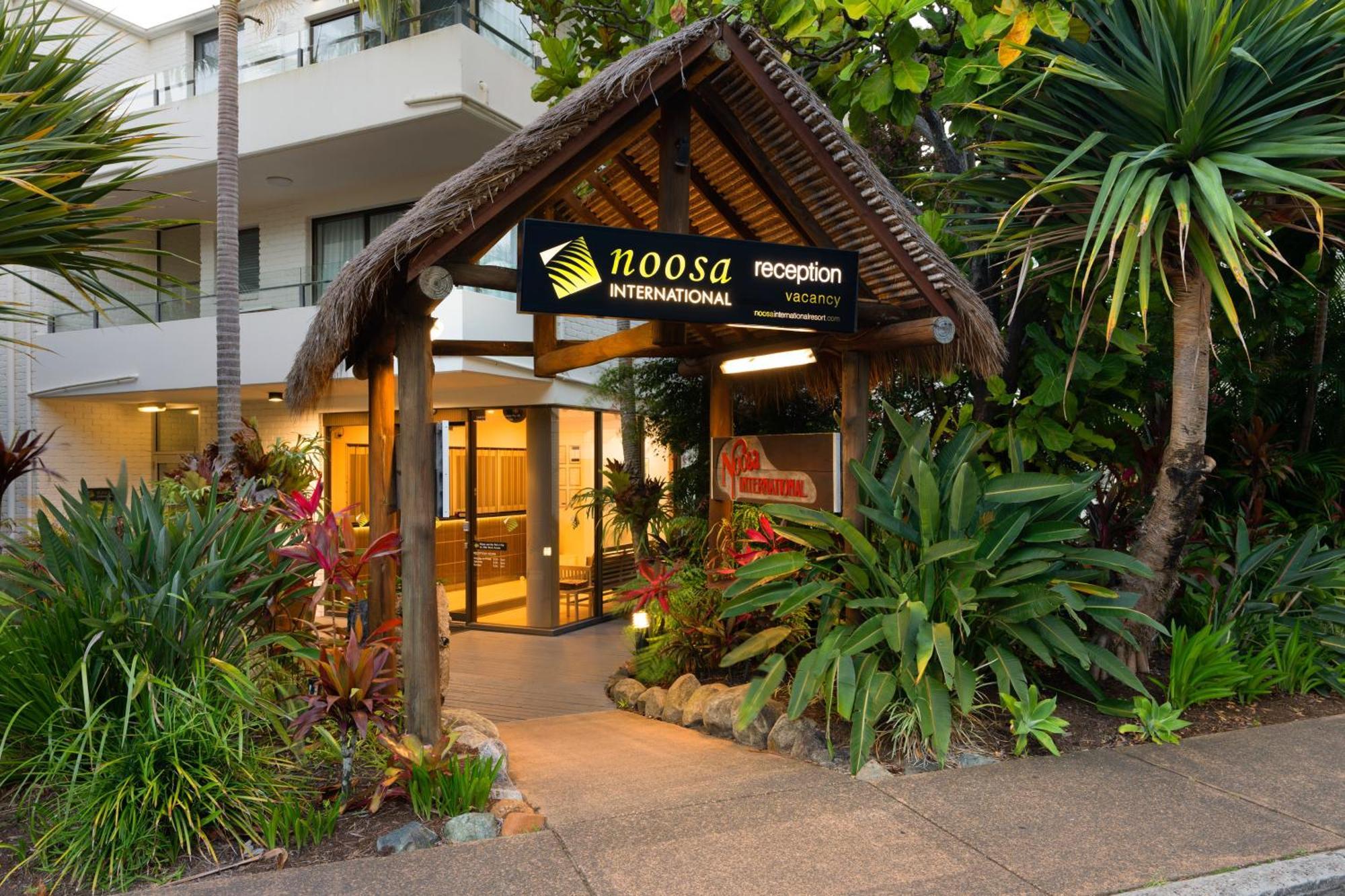Noosa International Resort Exterior photo