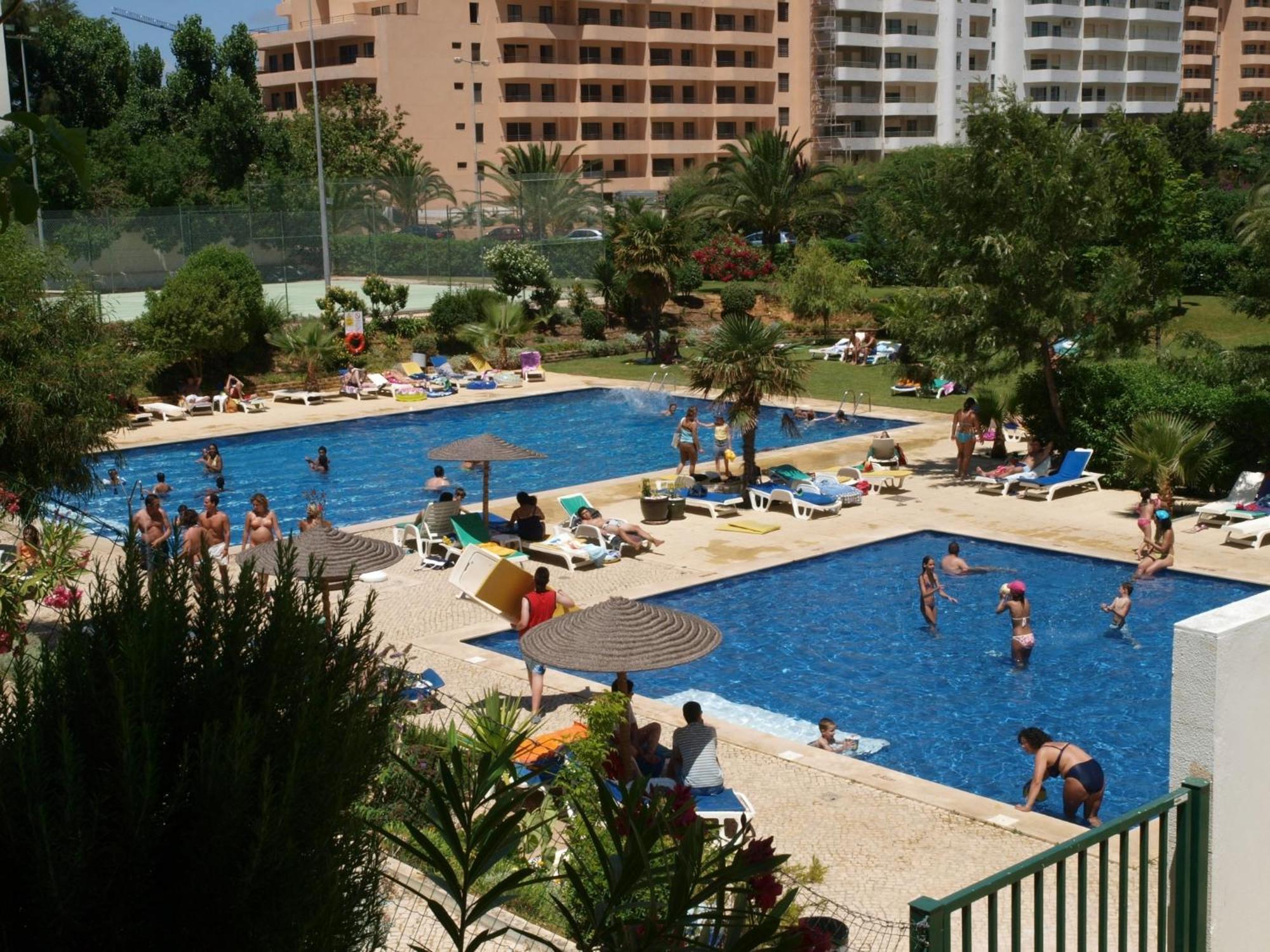 Apartamentos Jardins Da Rocha Portimao Exterior photo