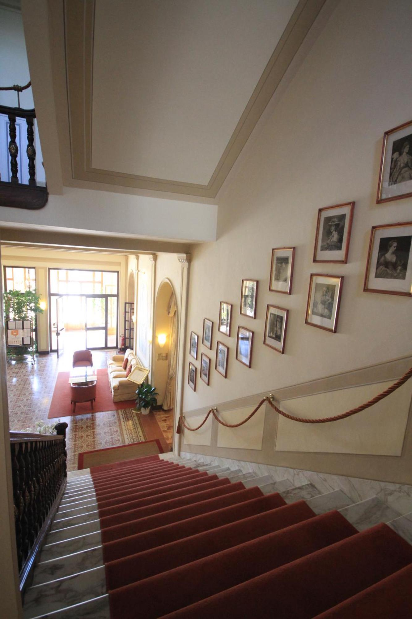 Grand Hotel Royal Viareggio Exterior photo