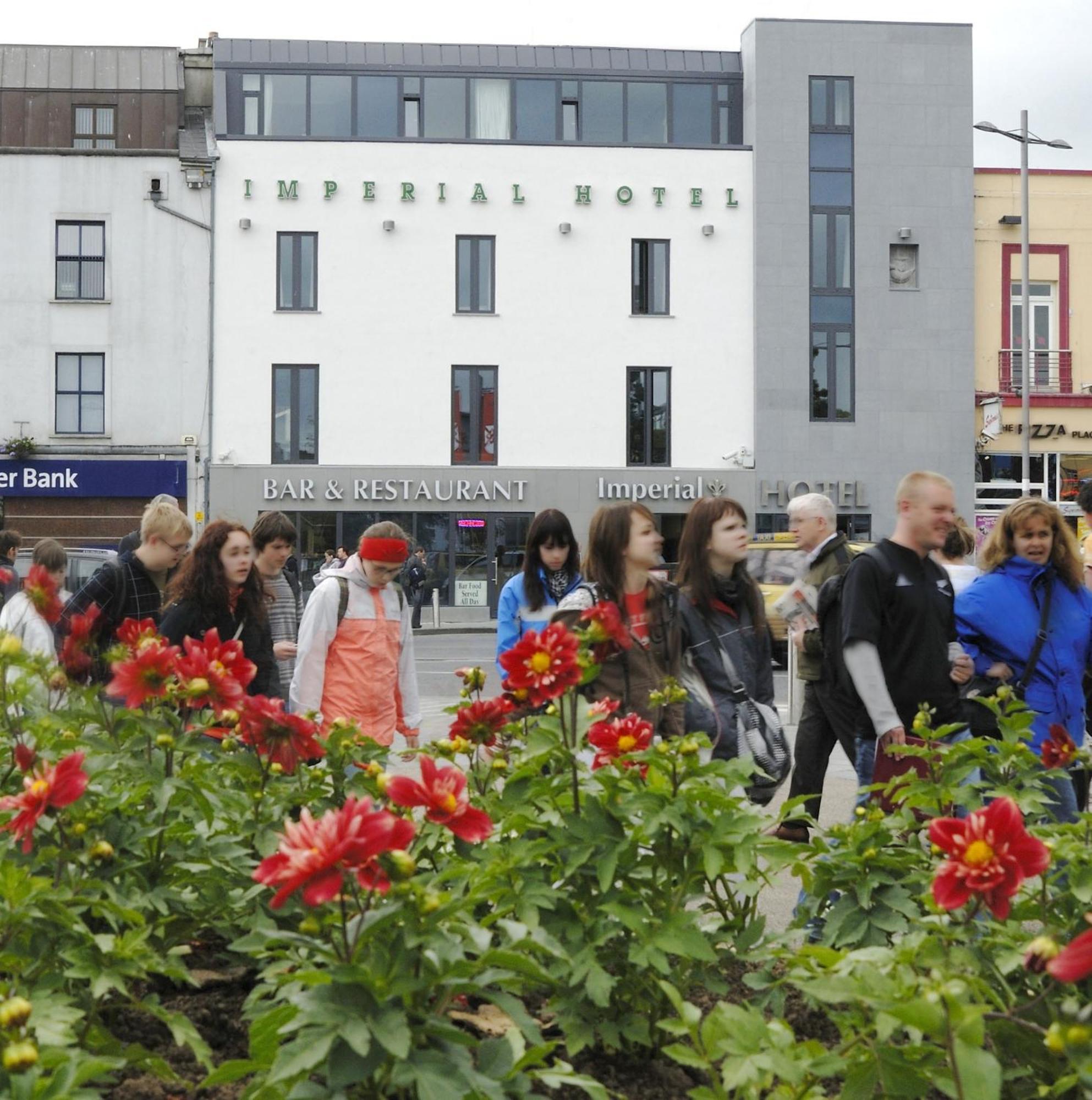 Imperial Hotel Galway Exterior photo