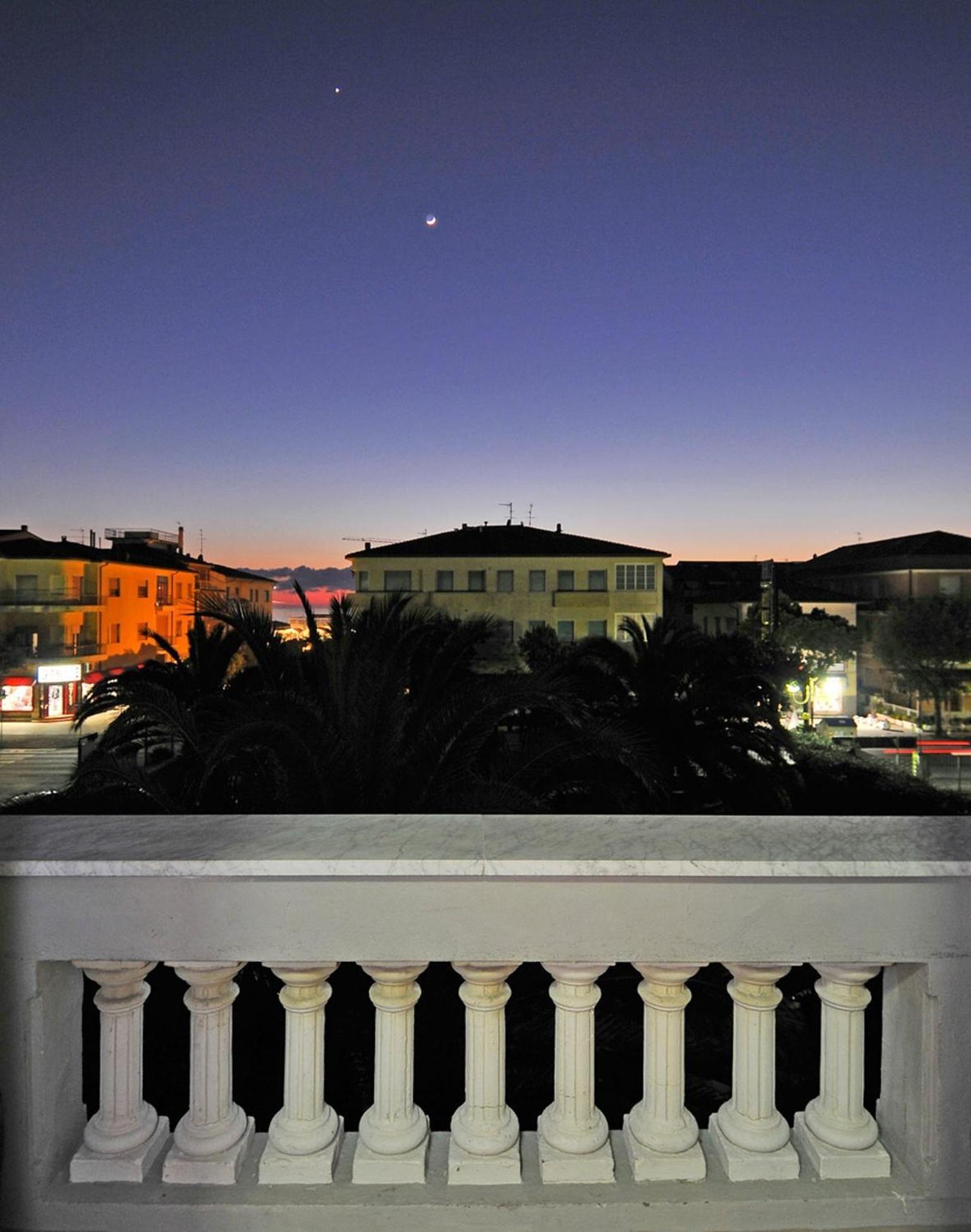 Hotel Europa Lido di Camaiore Exterior photo