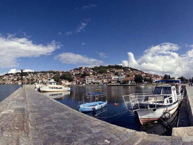 De Lux Apartments Kosta Ohrid Exterior photo