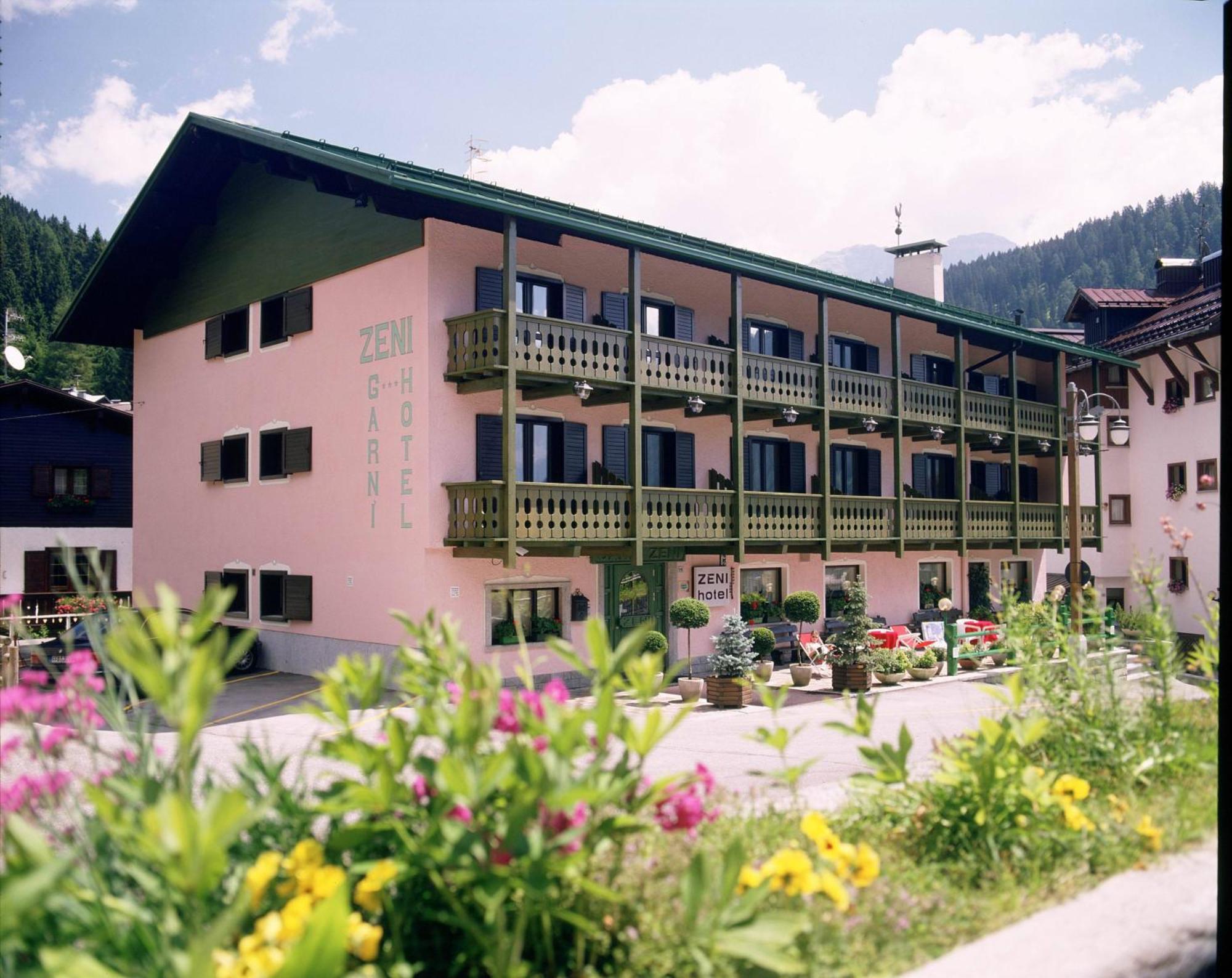 Hotel Zeni Madonna di Campiglio Exterior photo