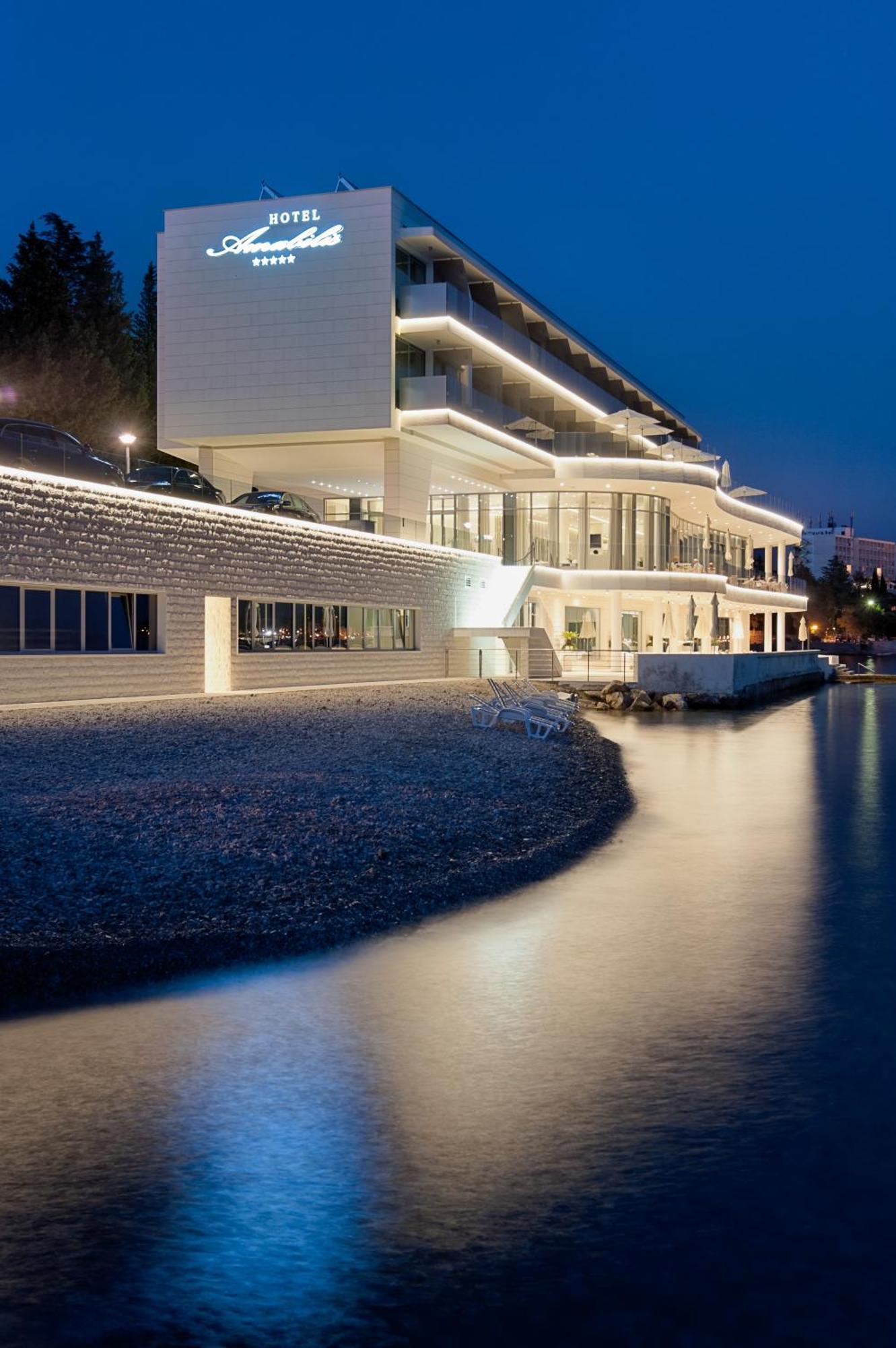Luxury Hotel Amabilis Selce Exterior photo
