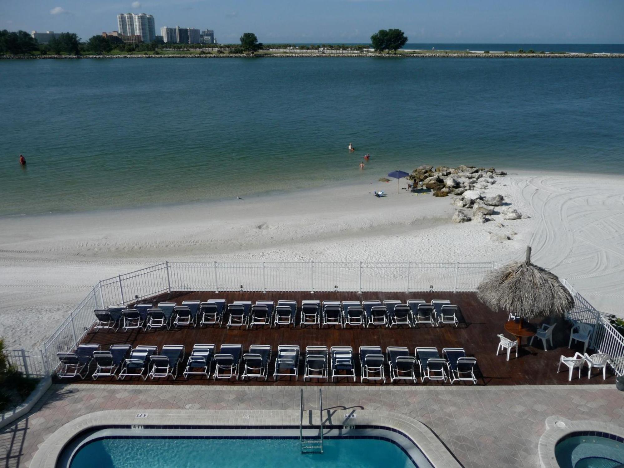 Gulfview Hotel - On The Beach Clearwater Beach Exterior photo