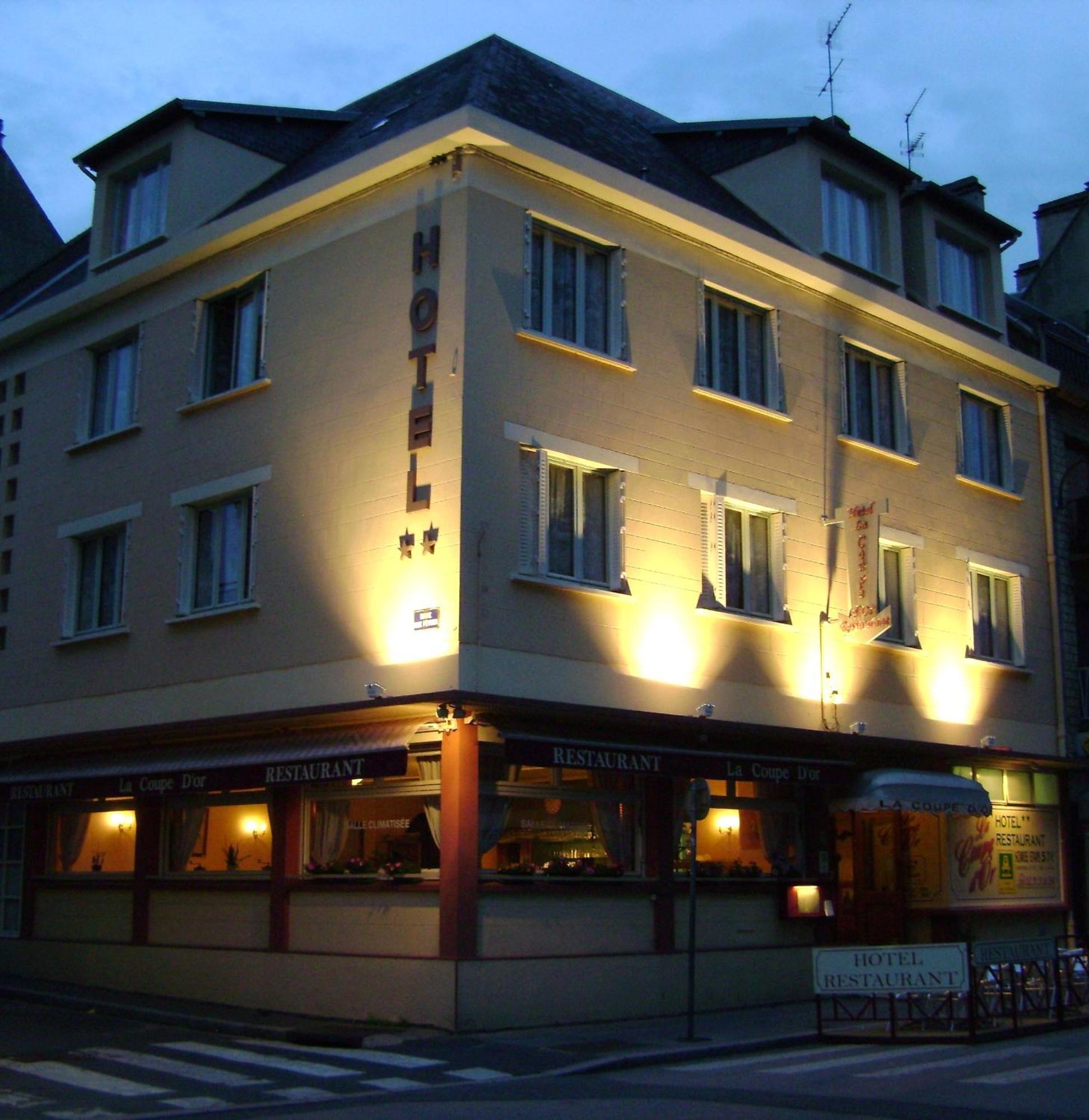 Logis Hotel-Restaurant La Coupe D'Or Lisieux Exterior photo