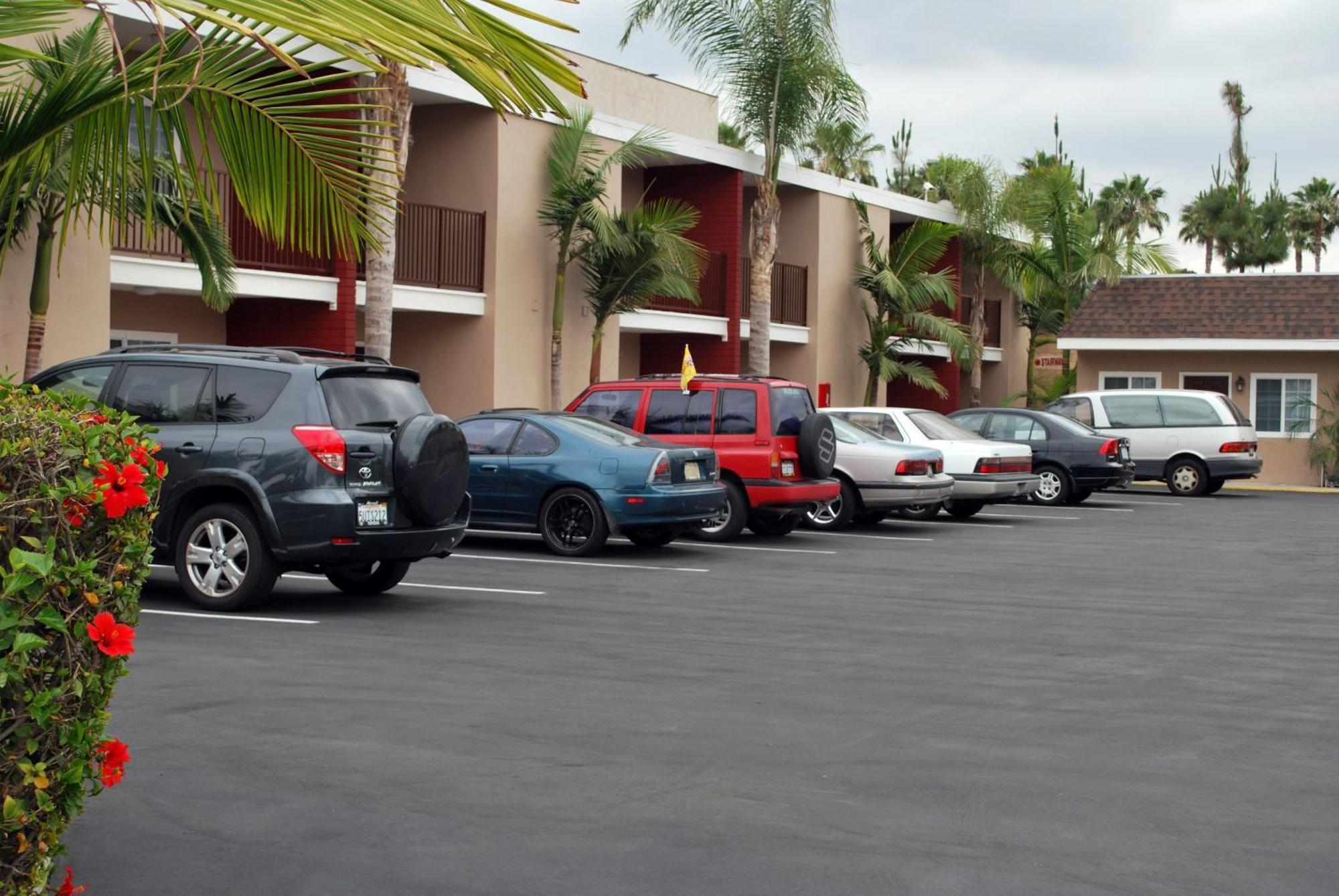 Budget Inn Anaheim Near Disneyland Drive Exterior photo