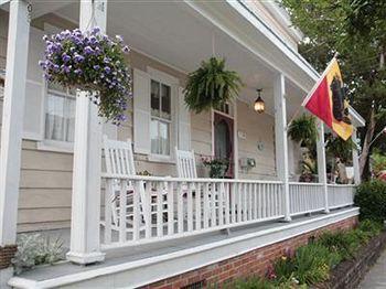 The Captains Stay (Adults Only) New Bern Exterior photo