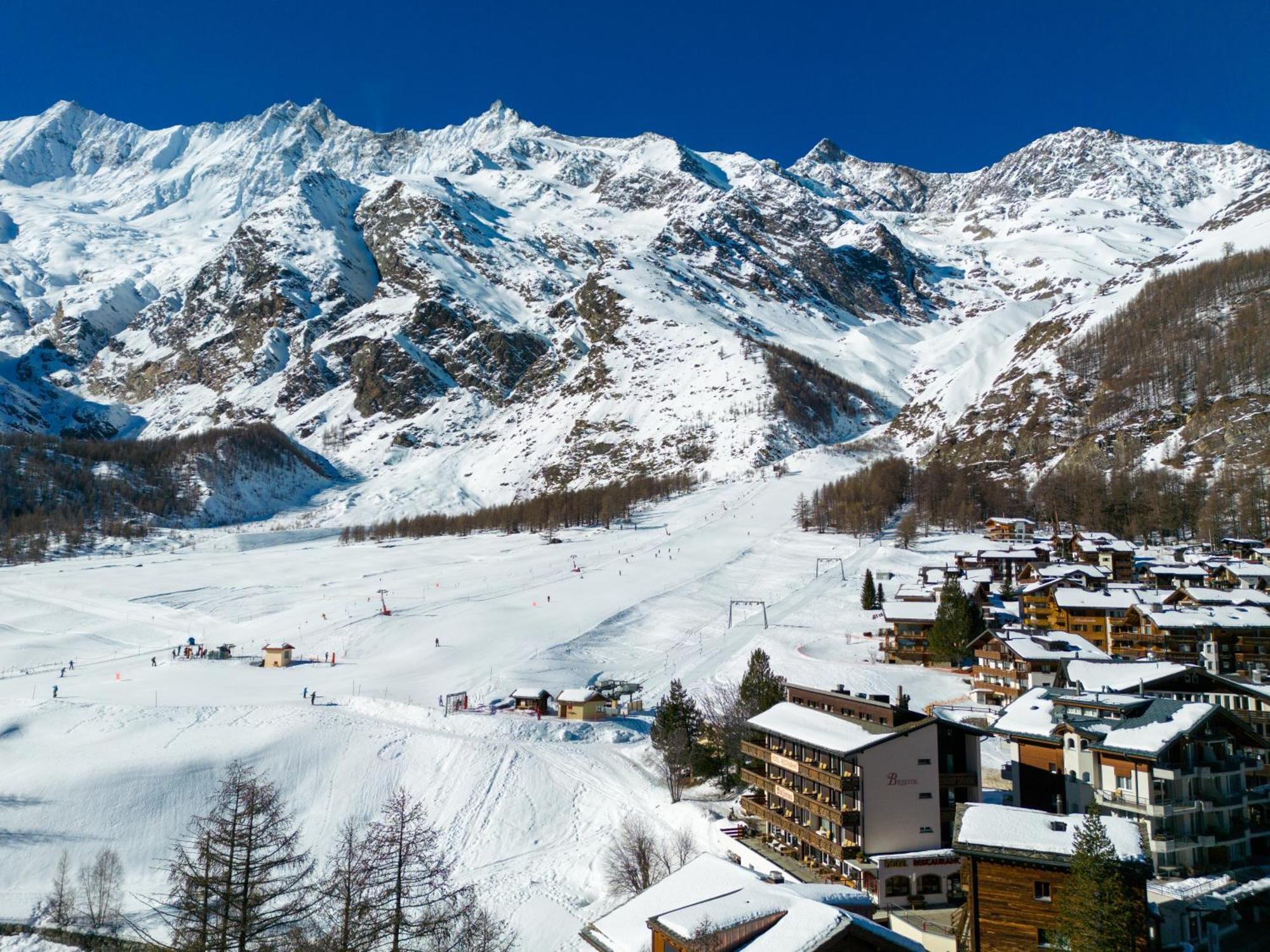 Hotel Bristol Saas-Fee Exterior photo