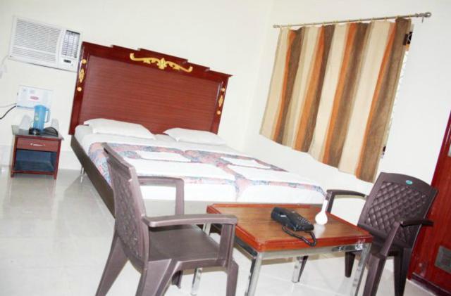 Hotel Maa Kamakhya Puri Room photo