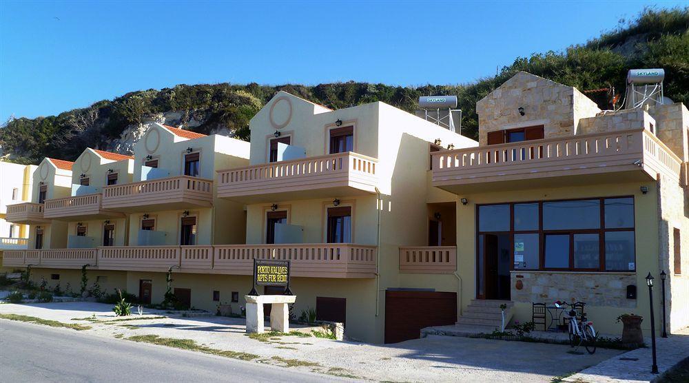 Porto Kalyves Seaside Aparthotel Exterior photo