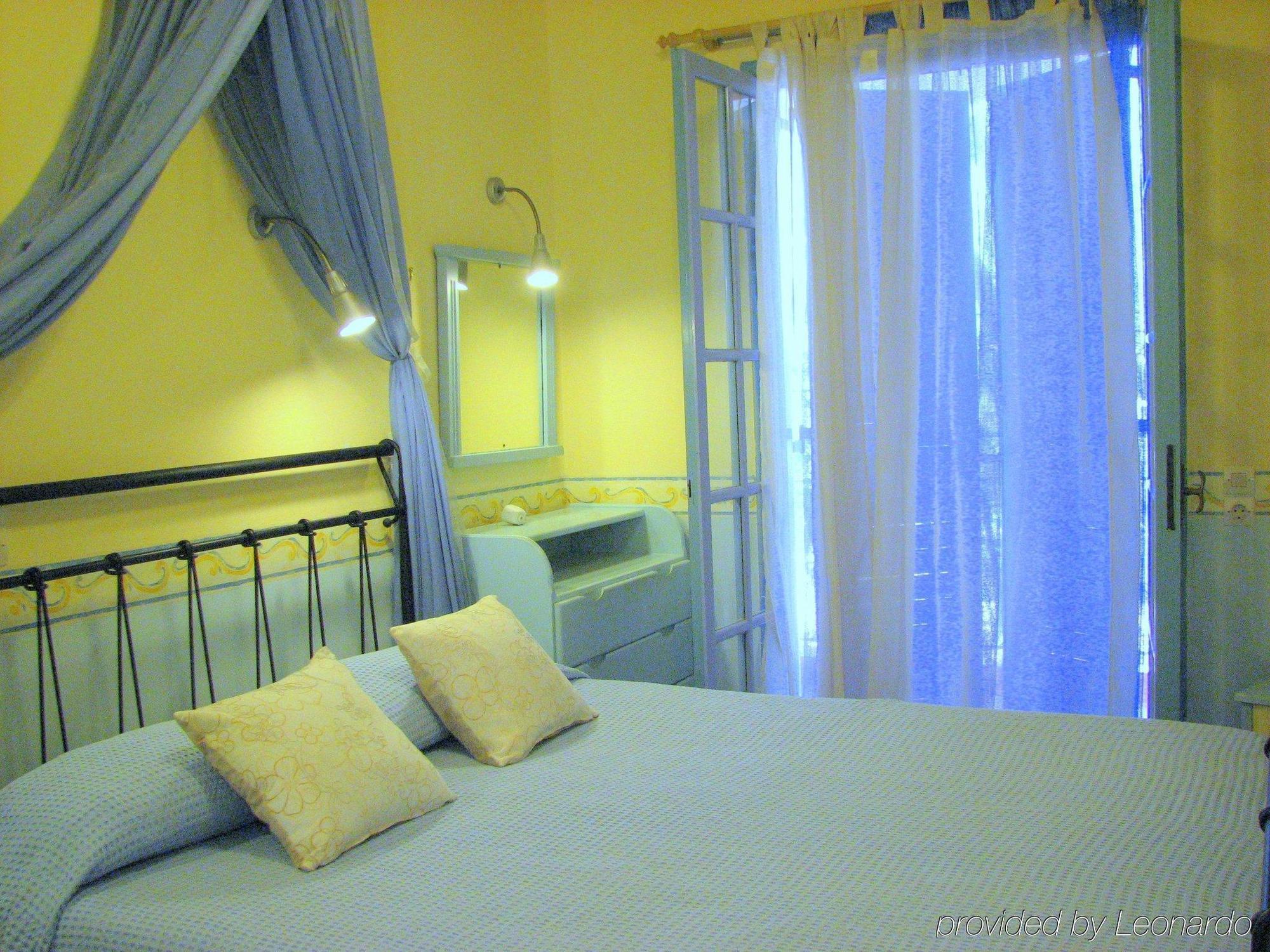 Simatos Αpartments & Studios Argostoli  Room photo