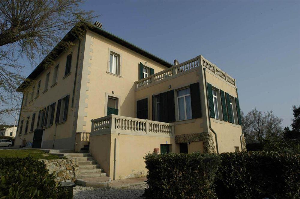 Villa Alma Pace Livorno Exterior photo