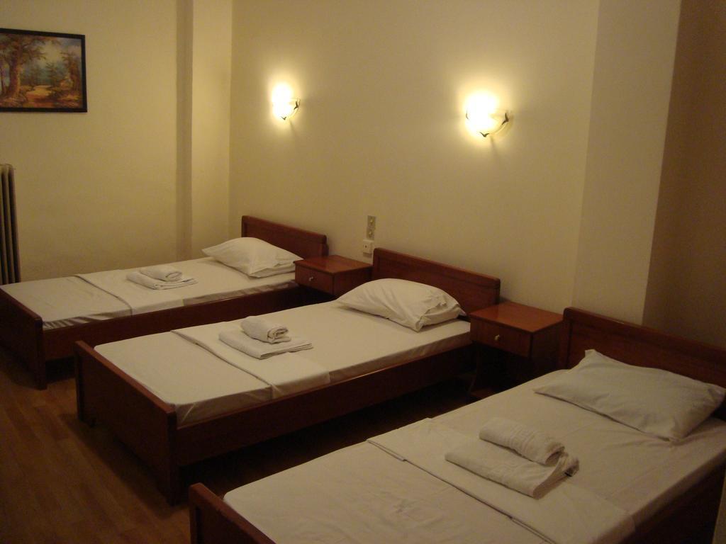 Hotel King Pyrros Ioannina Room photo
