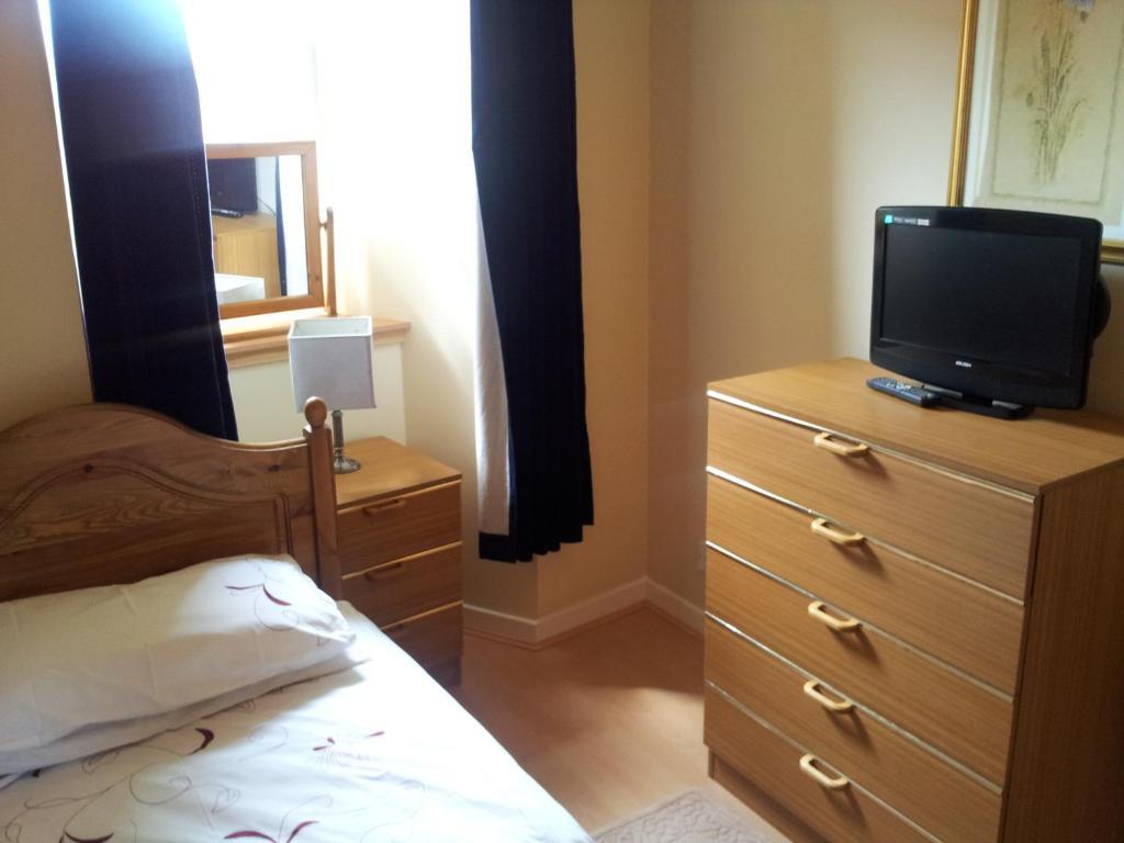 Queen Street Townhouse Apartment Inverness Room photo