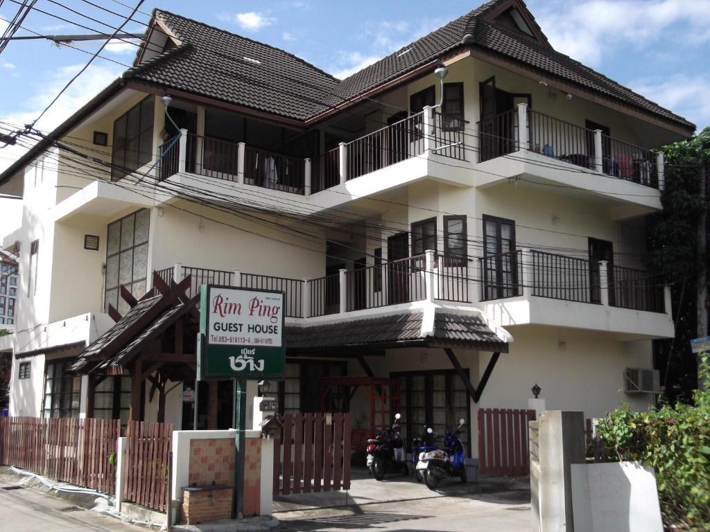 Rim Ping Guest House Chiang Mai Exterior photo
