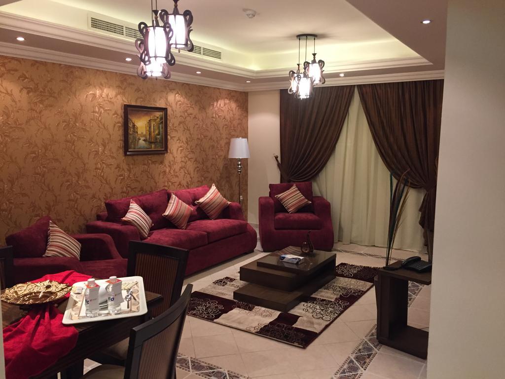 Safari Hotel Apartment Jeddah Room photo
