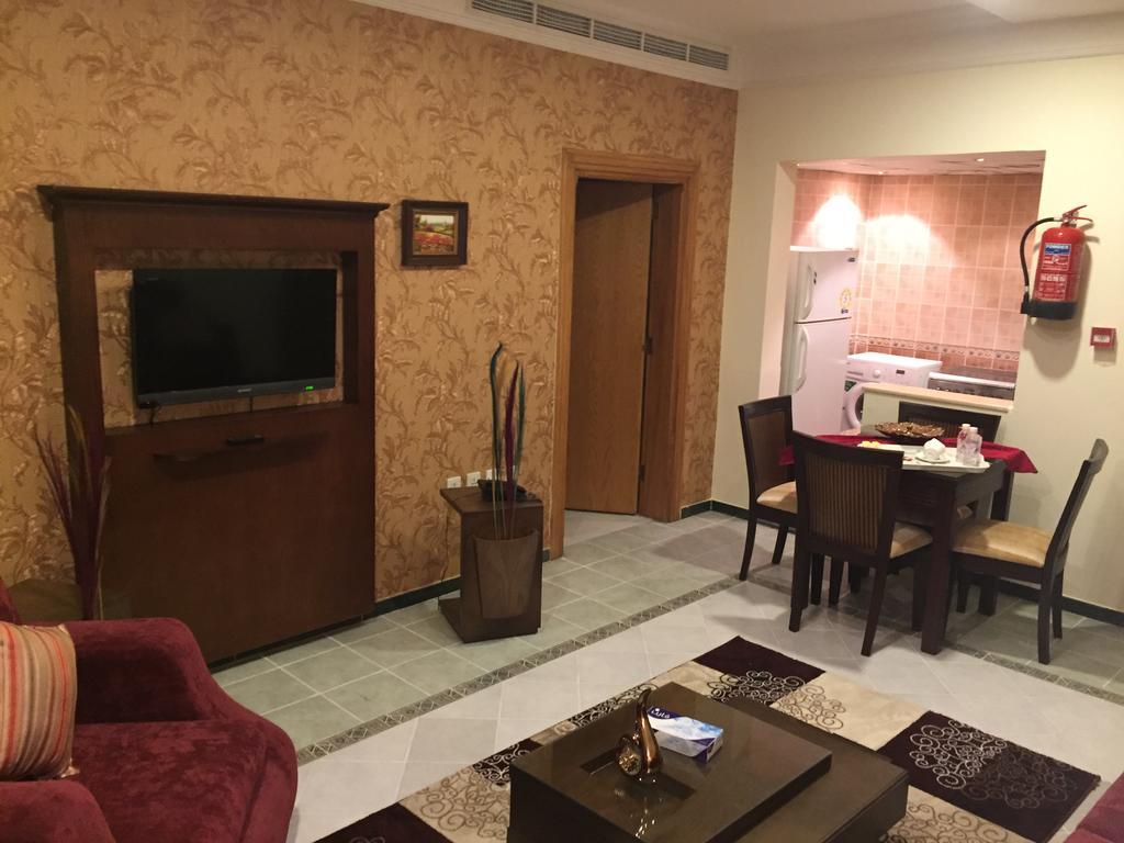 Safari Hotel Apartment Jeddah Room photo