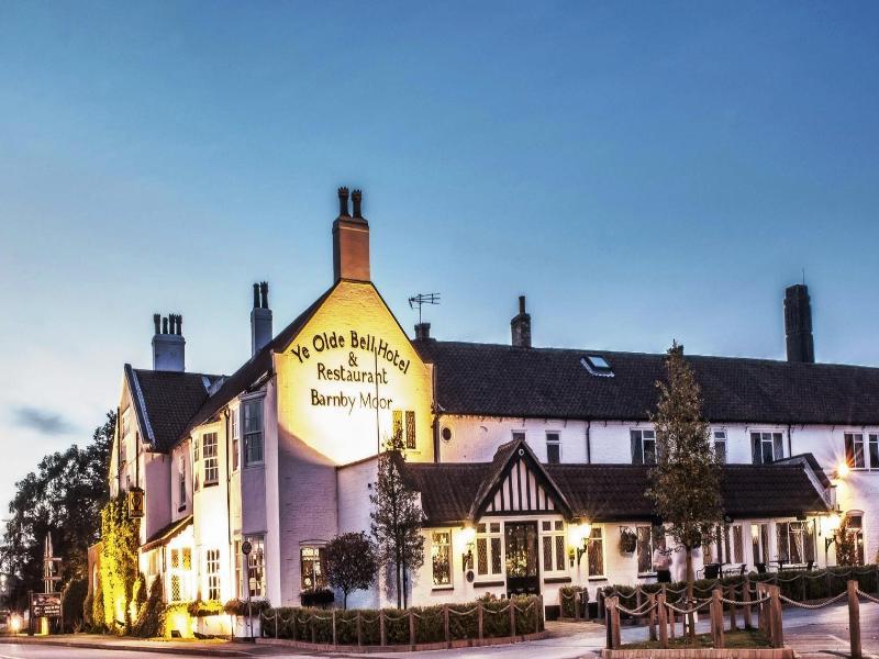 Ye Olde Bell Hotel & Spa Retford Exterior photo