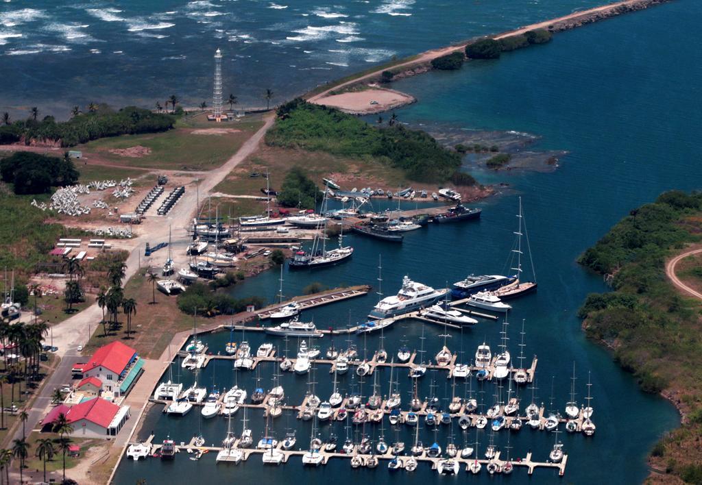 Marina Hotel At Shelter Bay Colon Exterior photo