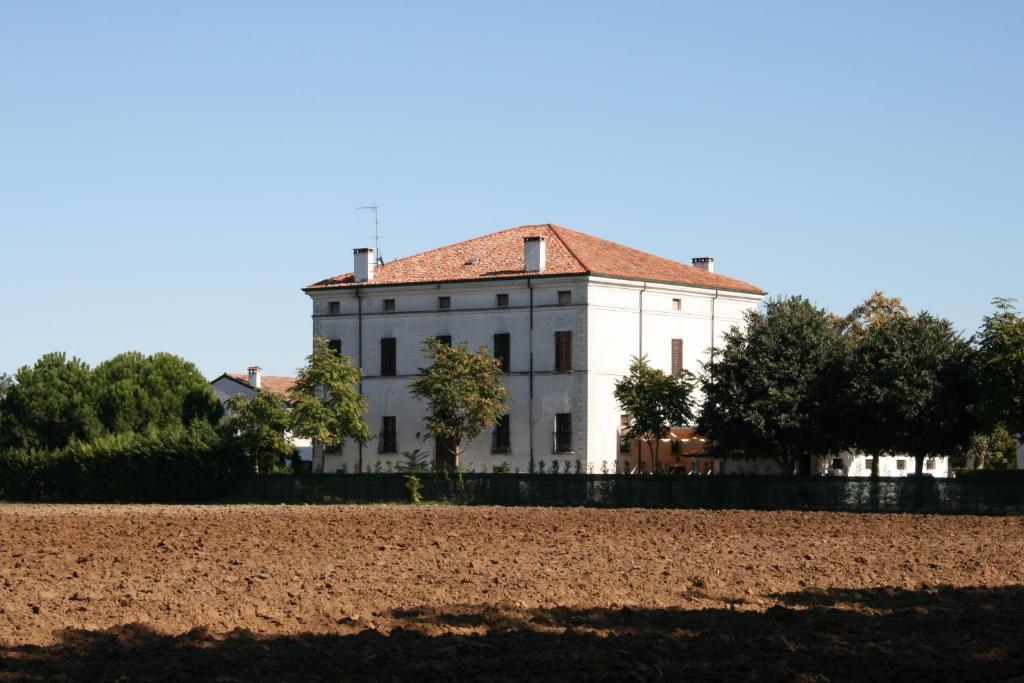 Residenza La Villa Mantova Exterior photo
