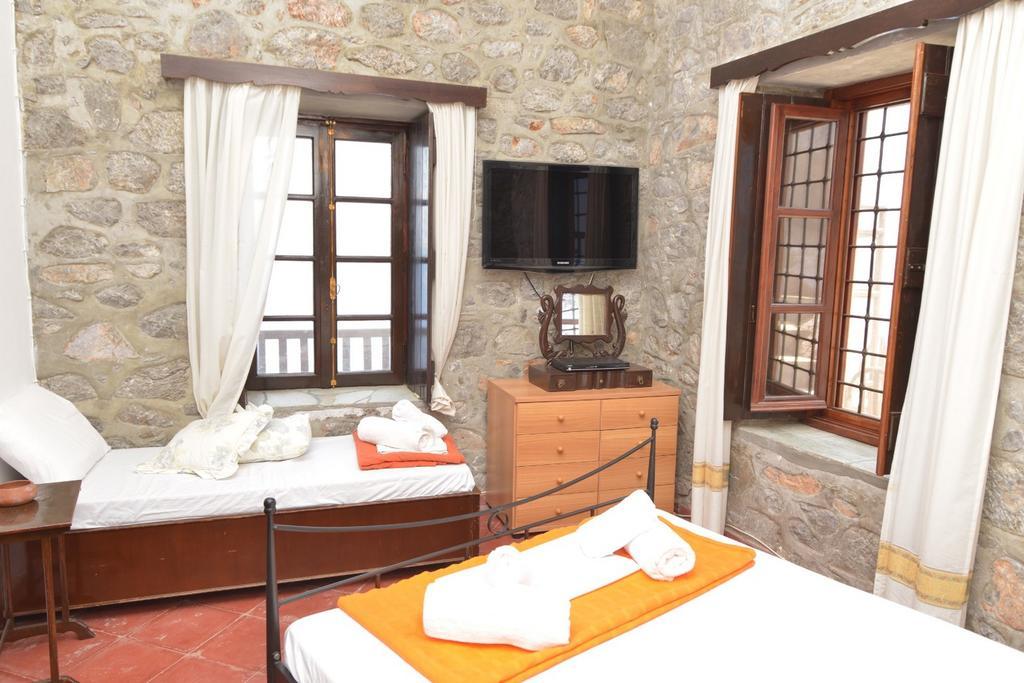 Villa Castello Hydra  Room photo