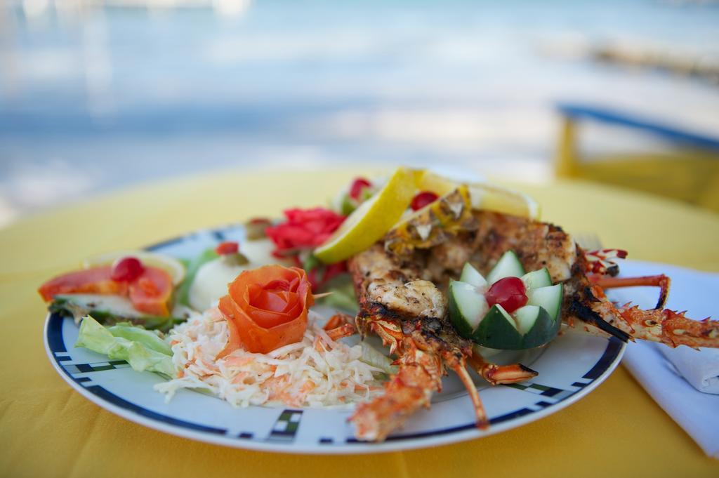 Tropical Paradise Caye Caulker Exterior photo