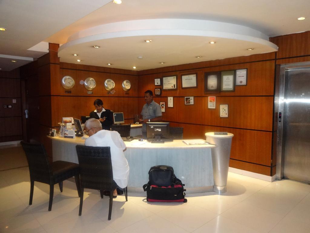 Ohris Banjara Hotel Hyderabad Exterior photo