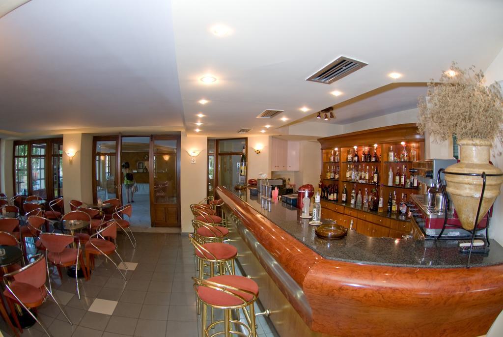 Hotel Brascos Rethymno  Restaurant photo