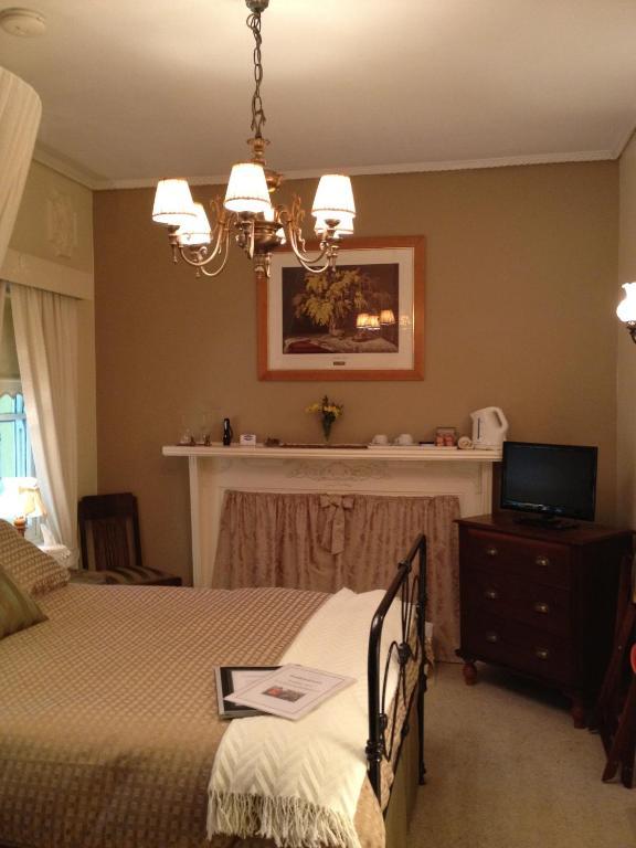 Woodford Of Leura Hotel Room photo