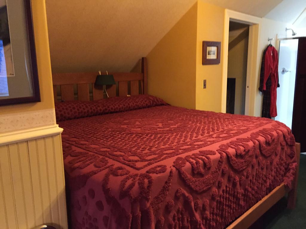 Alaska'S Capital Inn Bed And Breakfast (Adults Only) Juneau Room photo