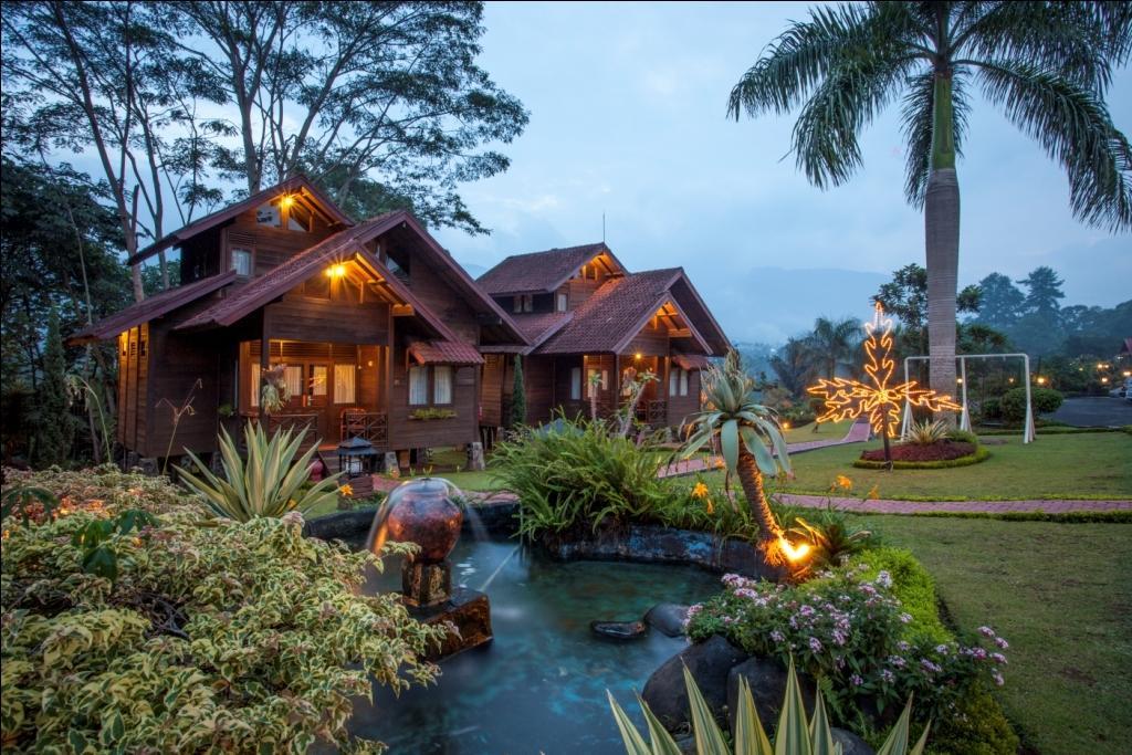 Citra Cikopo Hotel & Family Cottages Puncak Exterior photo