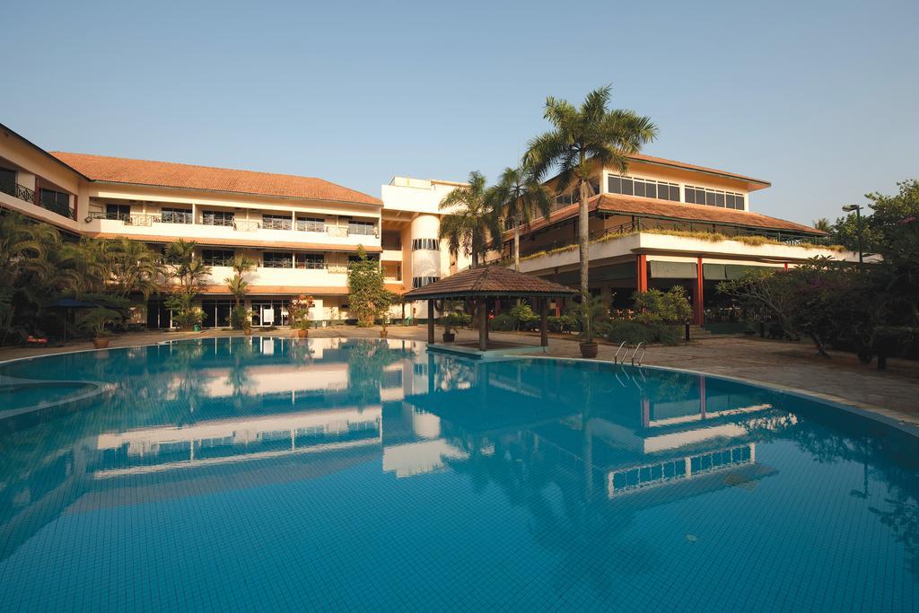 The Qamar Paka, Terengganu Hotel Exterior photo