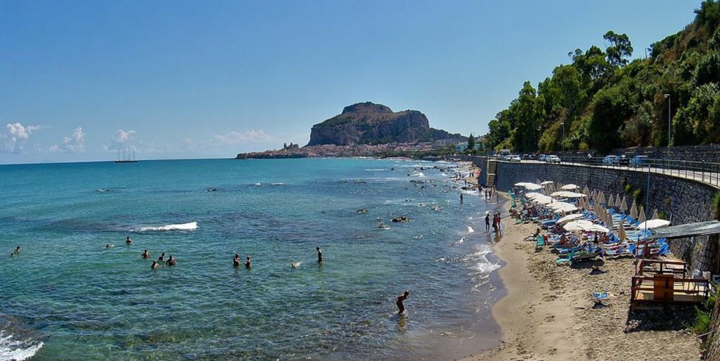 Hotel Santa Lucia Le Sabbie D'Oro Cefalu Exterior photo