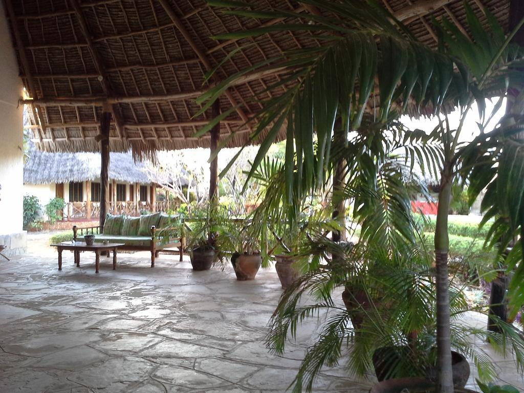 Kenga Giama Resort Malindi Exterior photo