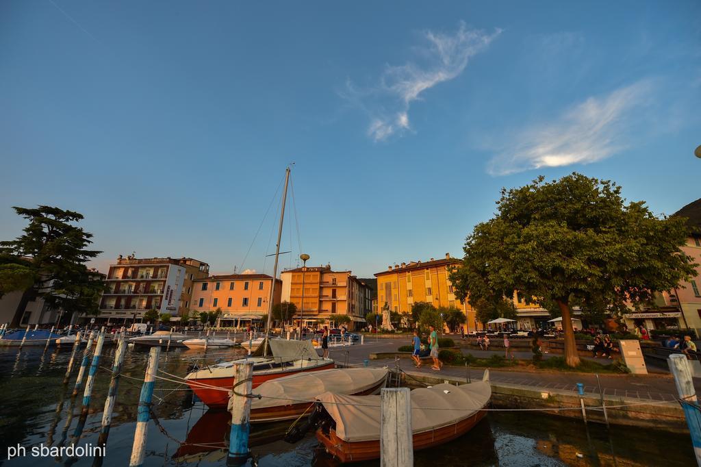 Ambra Hotel - The Only Central Lakeside Hotel In Iseo Exterior photo