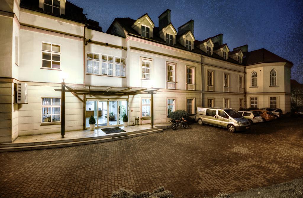 Hotel Calisia Kalisz  Exterior photo