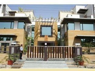 Sona South City Hotel Gurgaon Exterior photo