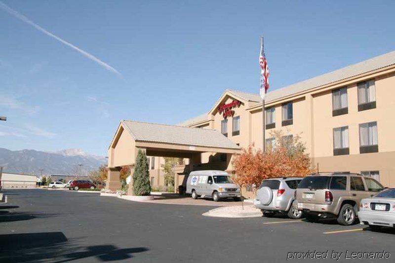 Hampton Inn Colorado Springs-Airport Exterior photo