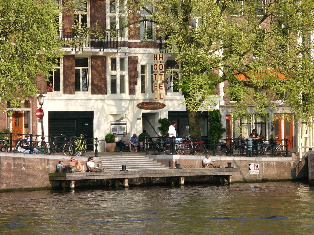 The Bridge Hotel Amsterdam Exterior photo