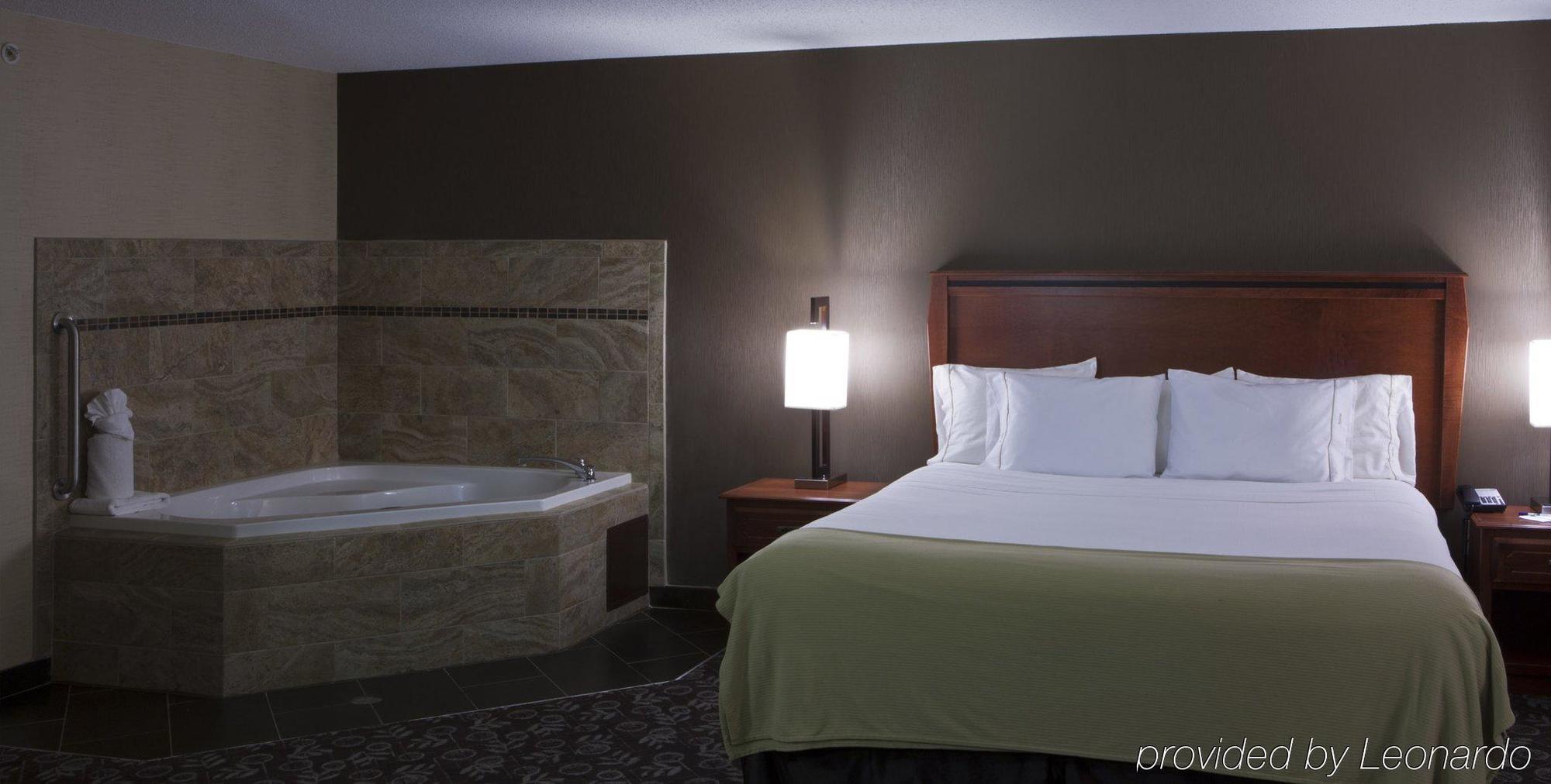 Holiday Inn Express Casper I-25, An Ihg Hotel Room photo